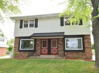 7526 N 87th St, Milwaukee, WI 53224
