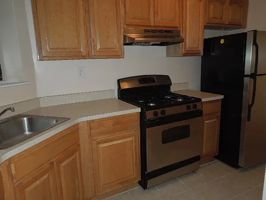 Rented by Washington Realty Corp. | media 25