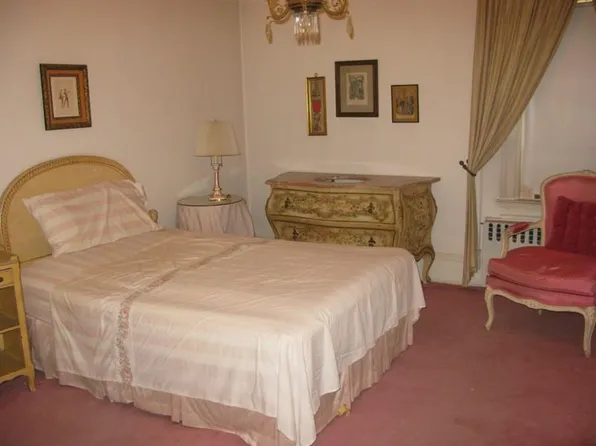 47 Greenway North image 1 of 14