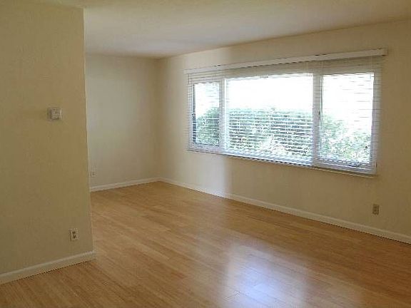 2nd image of 12444 Saratoga Ave