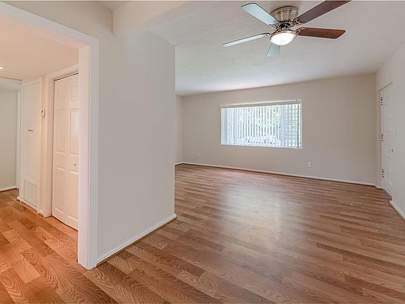 5th image of 7500 Gondola Dr