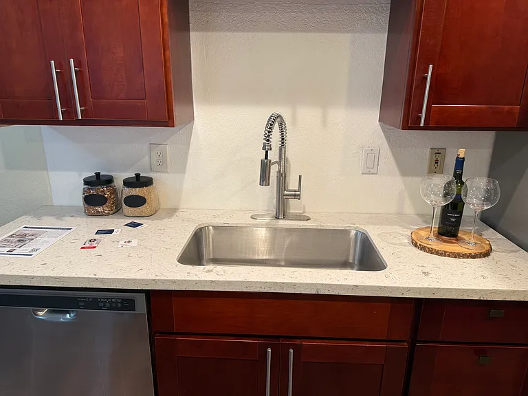 9512 1st Ave NE #2B1B — Photo 9