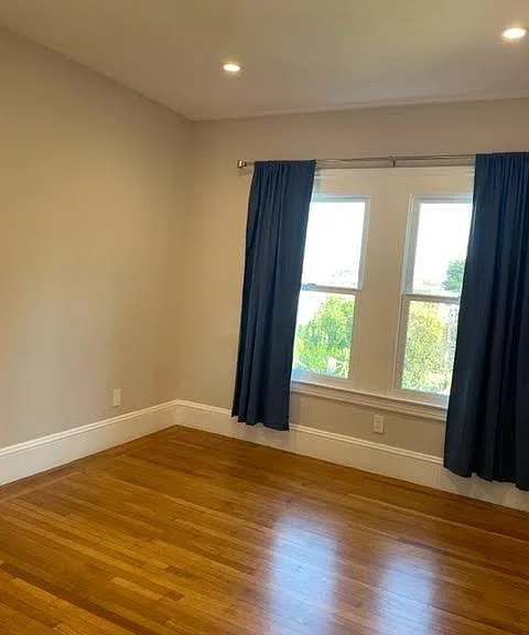 146 Ashton Ave — Photo 12