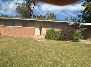 1608 SW 70th Ter, Topeka, KS 66619