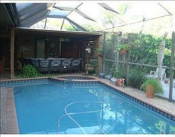 4th image of 4875 NW 58th Ter
