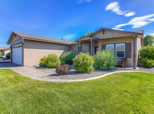 8014 Vialago Pkwy, Zillah, WA 98953