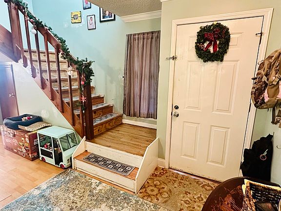 3rd image of 4711 RIVERINE Drive