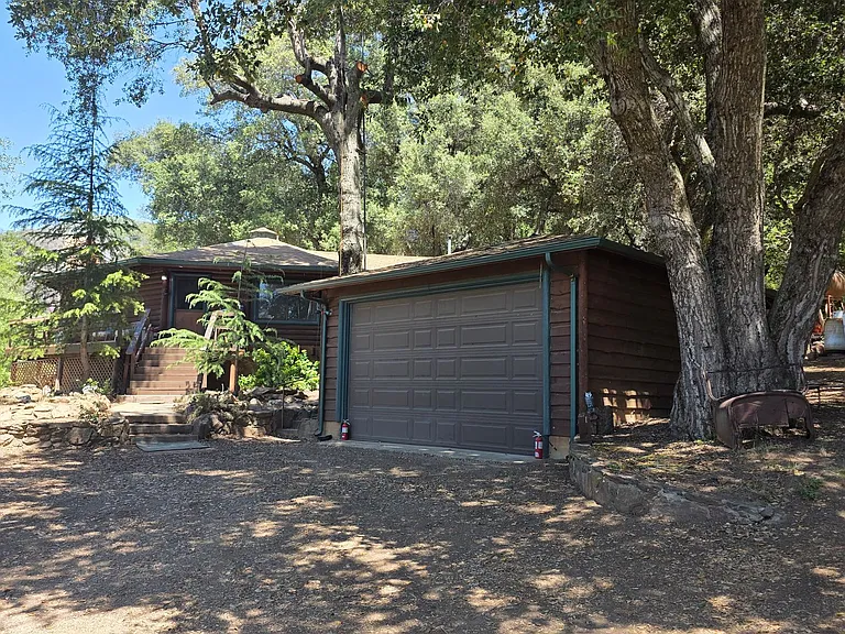7068 Sandy Crk — Photo 19