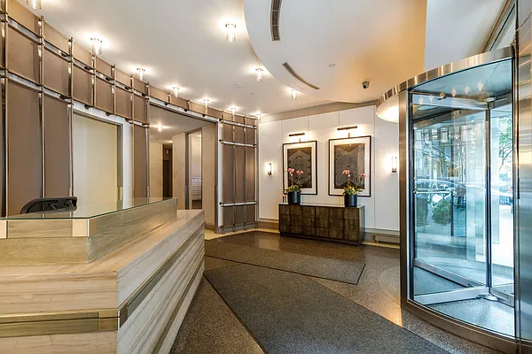 Sold by Compass | media 17