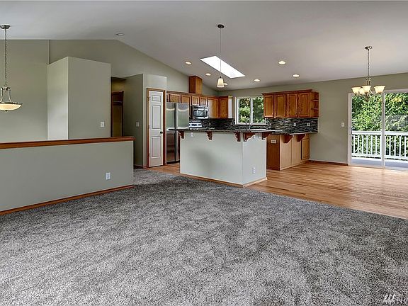 5th image of 8529 319th St NW