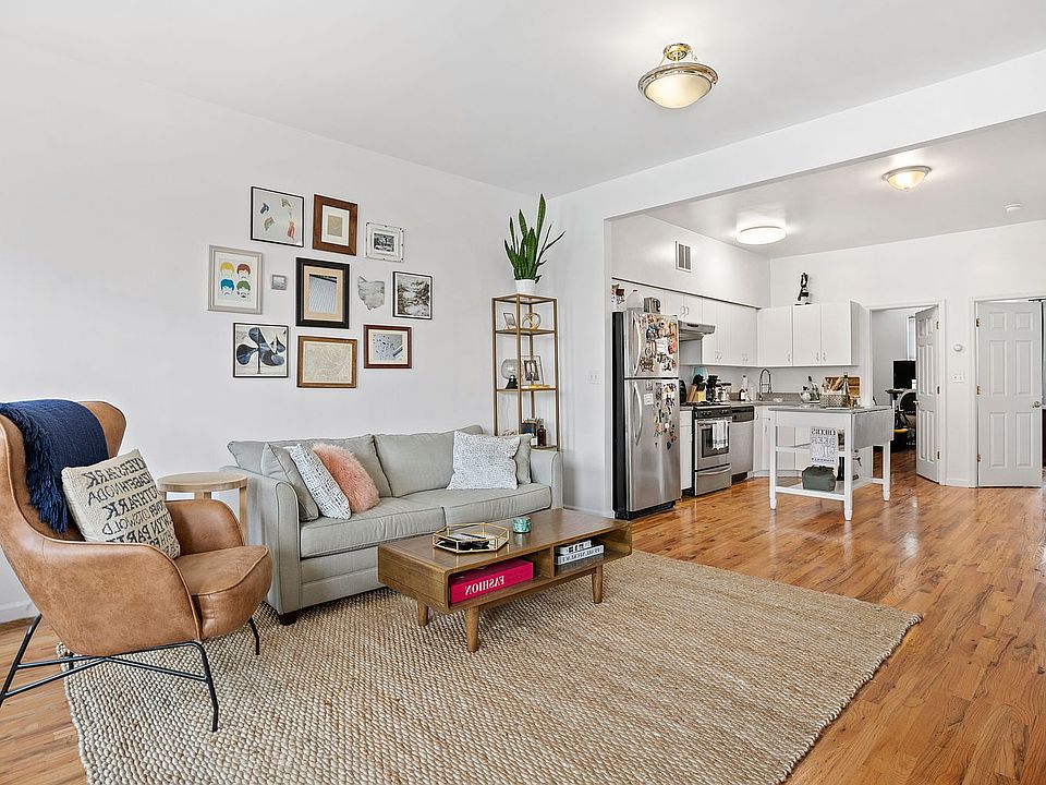 1st image of 192 Smith St APT 2B