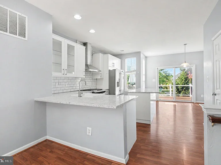 3041 Chinkapin Oak Ln — Photo 12