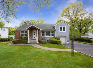 71 Nimitz Rd, Yonkers, NY 10710