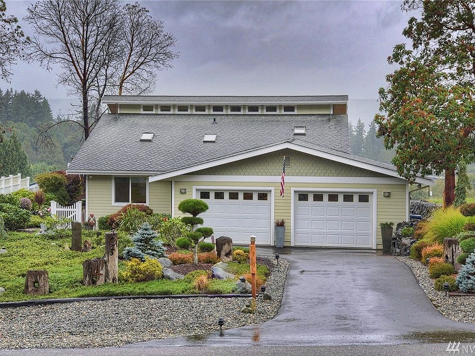 View home in driftwood keys. 