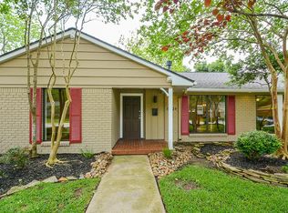 5621 Flack Dr, Houston, TX 77081