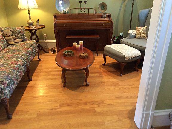 2nd image of 360 Richland Ave #Single
