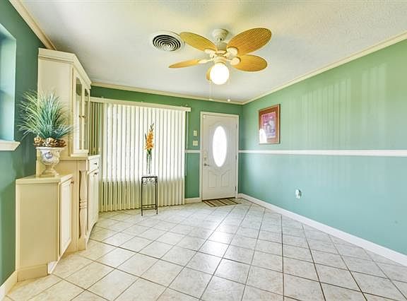 3rd image of 7619 Lady Gray St