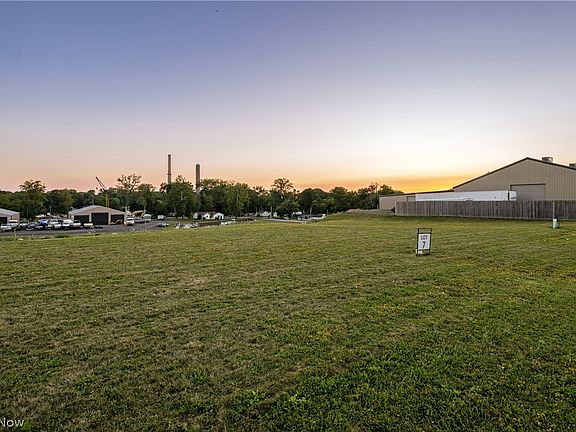 2nd image of LOT 7 Forest Dr
