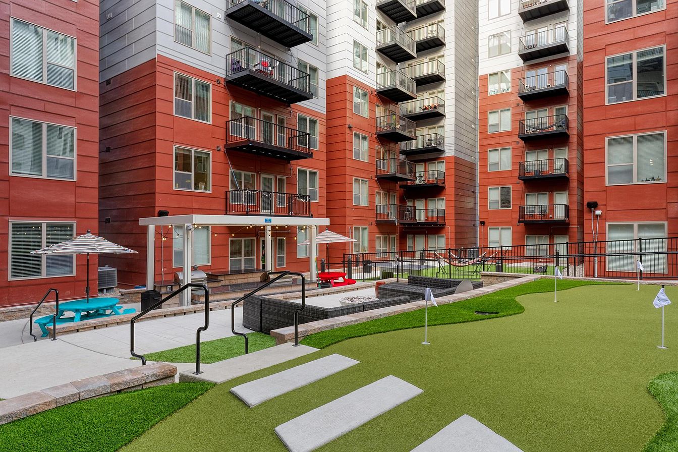 The Deacon Apartments Cincinnati Oh Zillow