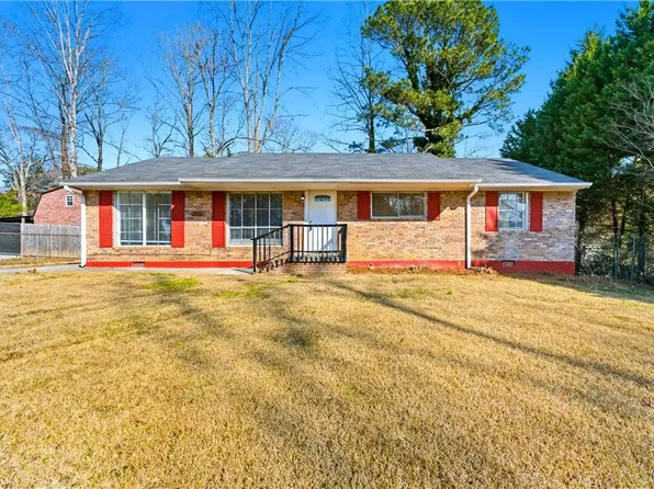 850 King Rd, Jonesboro, GA 30236