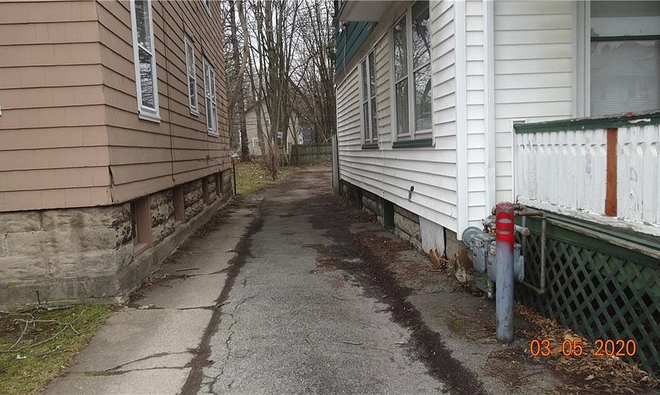 2nd image of 159 Anthony St