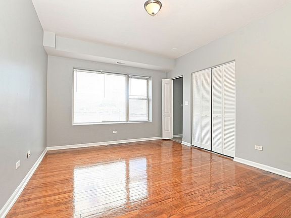 5th image of 7527-7529 S Colfax Ave #7529-2N