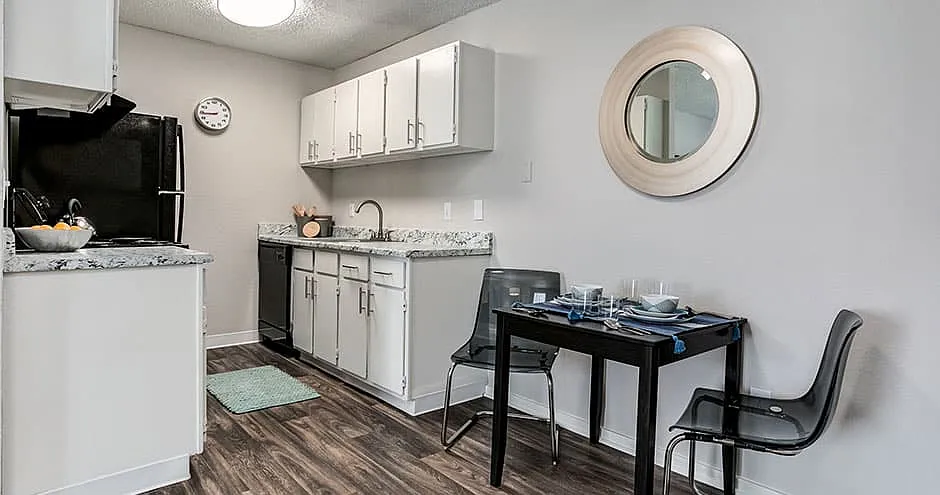 Sundance Apartments