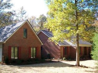 4201 Satterwythe Ln, Charlotte, NC 28215