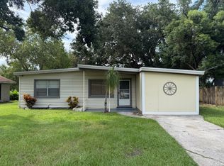 140 Country Club Cir, Sanford, FL 32771