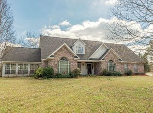 219 Atkinson Dr, Starkville, MS 39759
