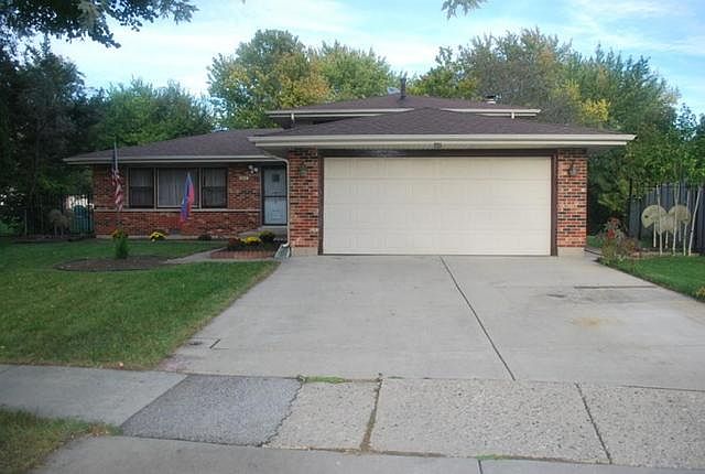 1st image of 881 E Marshall Ct