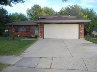 881 E Marshall Ct, Palatine, IL