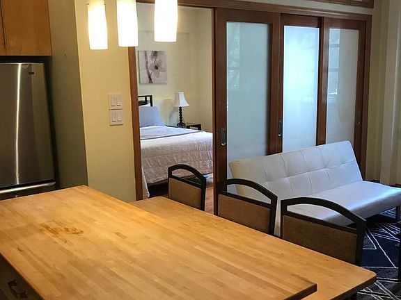4th image of 706 W 180th St APT 21