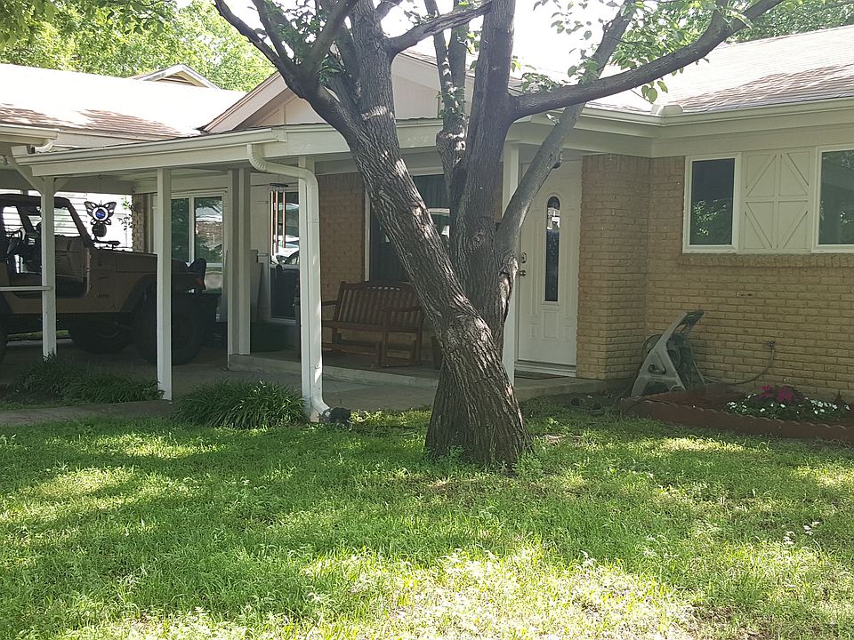 1st image of 3504 Swan St