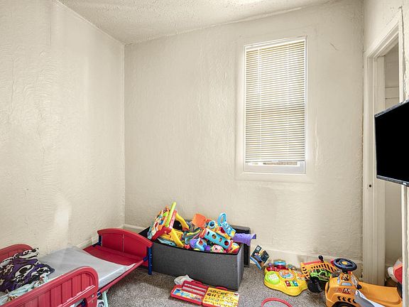 4th image of 2426 S 35th STREET #2426A