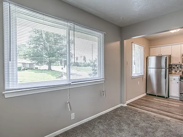 Harrison Place Apartments — Photo 12