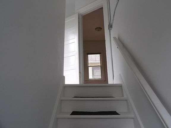 3rd image of 739 Elmwood Ave #2R