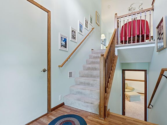 2nd image of 1063 Sunwood Park Ln