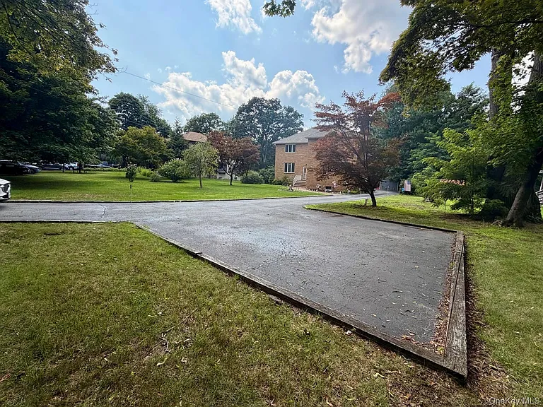 110 Baron De Hirsch Rd #2 — Photo 18