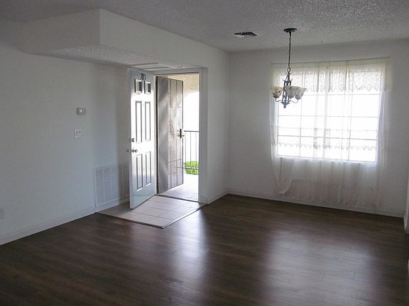 3rd image of 4812 Nara Vista Way Unit 203