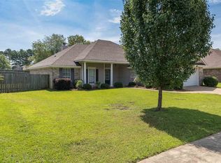 209 Ashton Way, Brandon, MS 39047