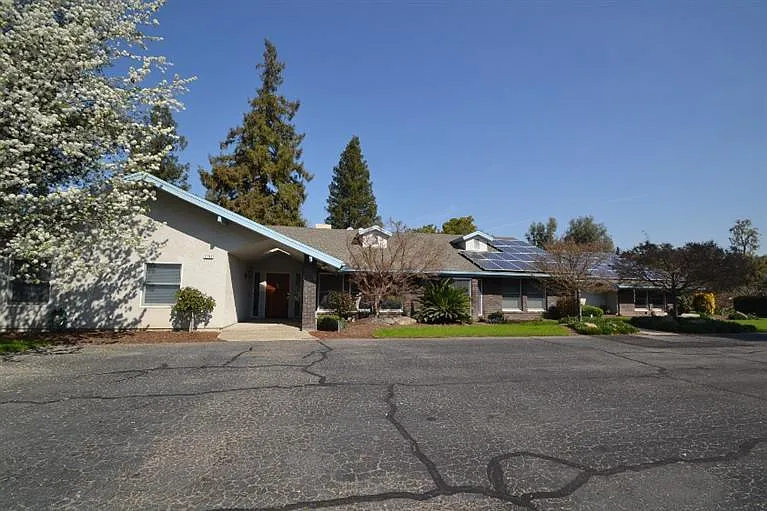 2797 Heritage Ave photo 1