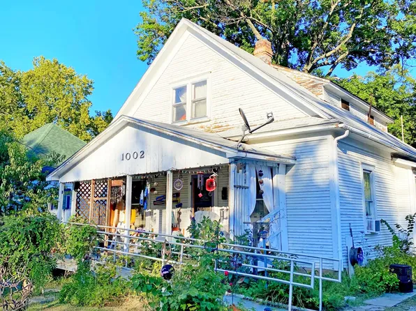 1002 Valley Street, Carthage, MO 64836