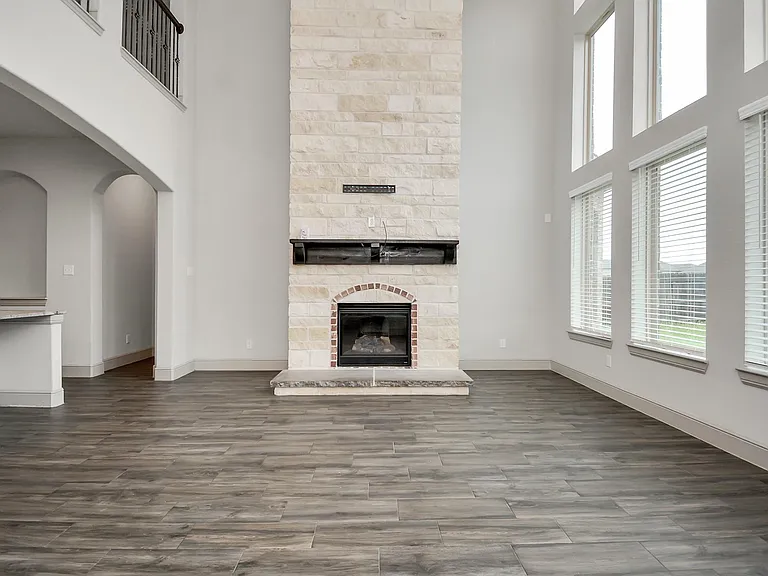 22368 Misty Woods Ln — Photo 10