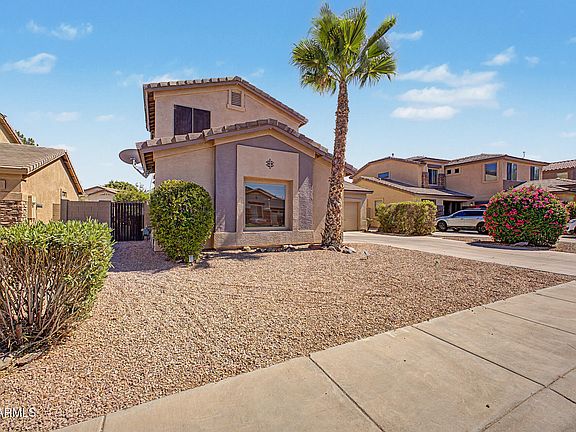 3rd image of 2567 E REMINGTON Place