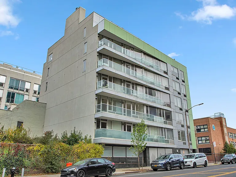 109 Gold St #3B — Photo 8