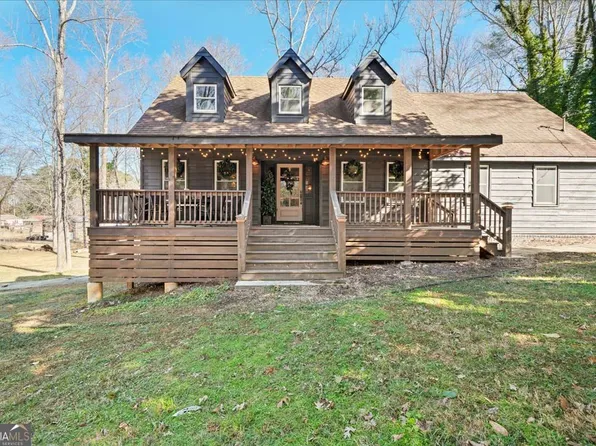 3290 Oriole Dr, Douglasville, GA 30135