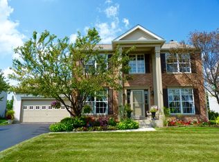 871 Tiffany Farms Rd, Antioch, IL 60002