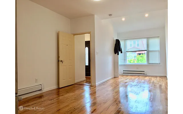 Rented by Douglas Elliman | media 8