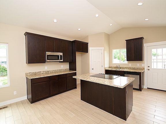 5th image of 1241 West Arapahoe Ave